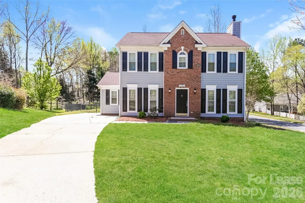 11350 Clayford Ridge Charlotte NC 28215