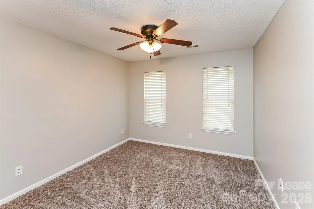 11350 Clayford Ridge Charlotte NC 28215
