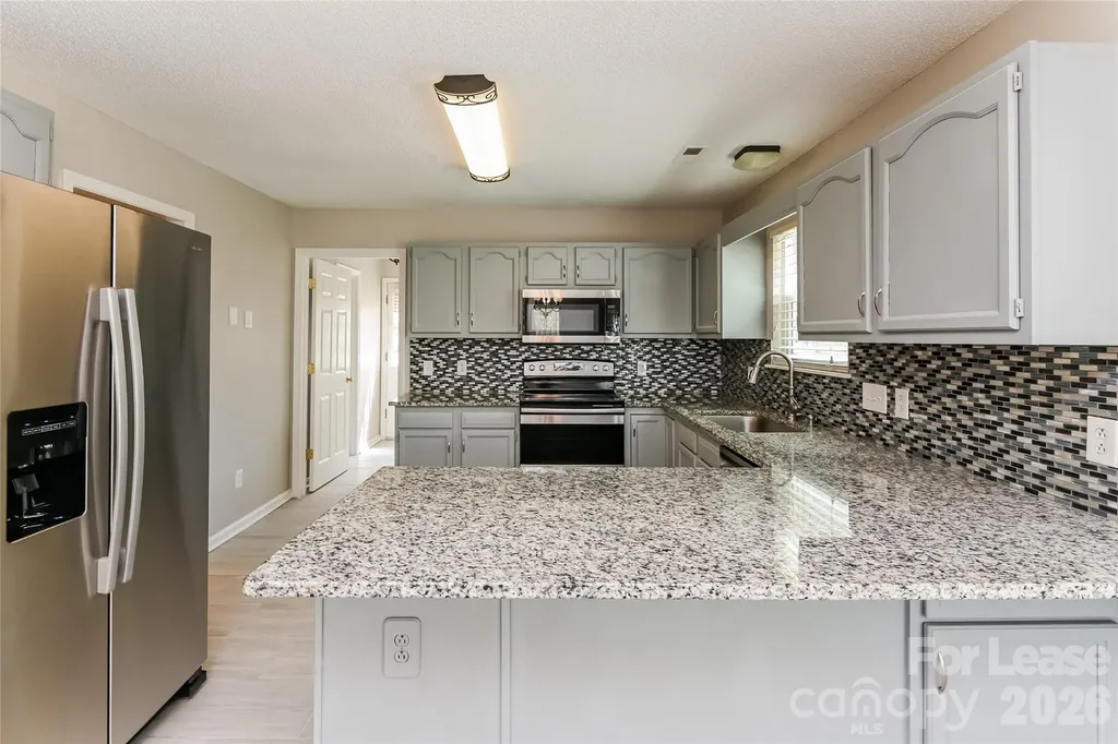 11350 Clayford Ridge Charlotte NC 28215