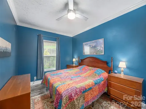 4687 Old Clyde Road Clyde NC 28721
