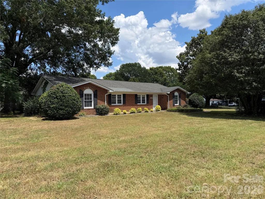 3025 Smith Farm Road Matthews NC 28104