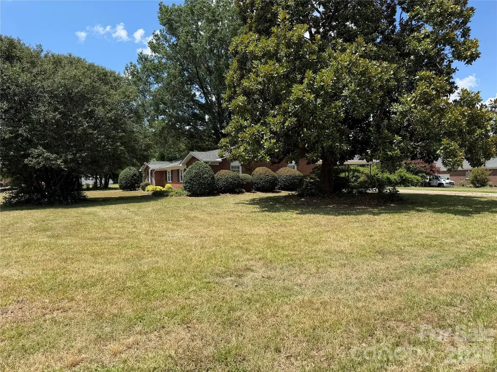 3025 Smith Farm Road Matthews NC 28104