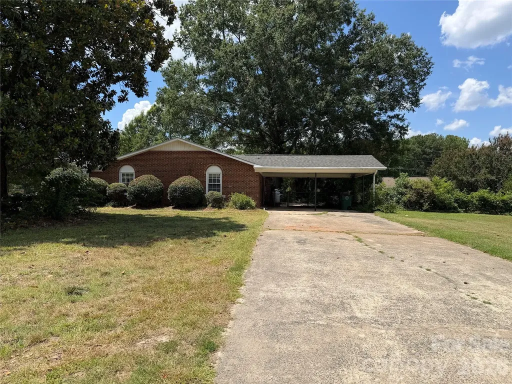 3025 Smith Farm Road Matthews NC 28104