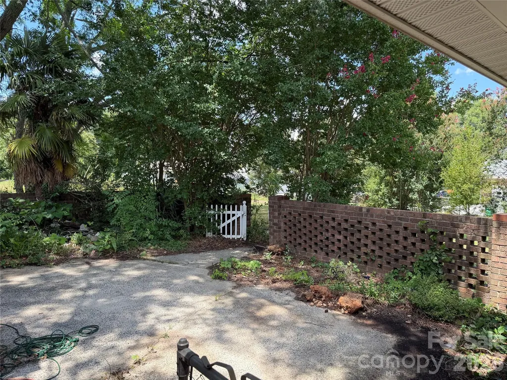 3025 Smith Farm Road Matthews NC 28104