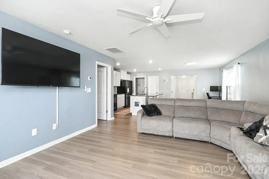 1277 Bryson Lane Denver NC 28037