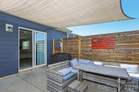 1277 Bryson Lane Denver NC 28037