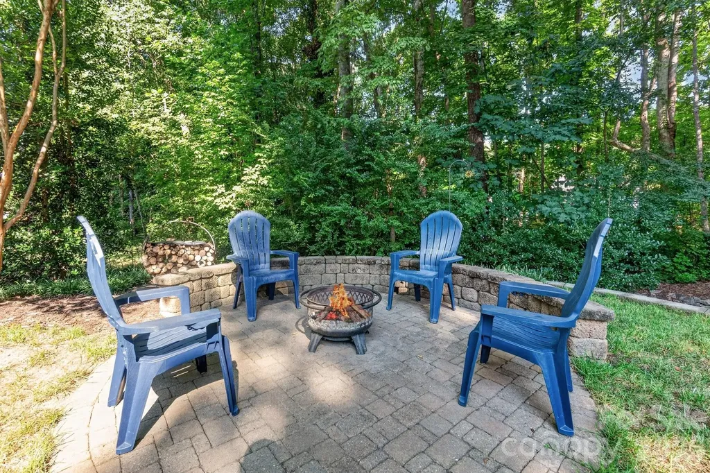 8749 Oakham Street Huntersville NC 28078