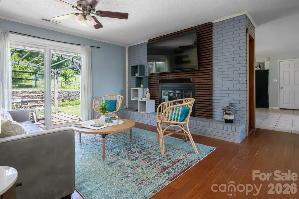 187 Sheehan Road Fletcher NC 28732