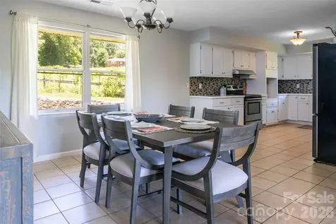 187 Sheehan Road Fletcher NC 28732