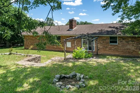 187 Sheehan Road Fletcher NC 28732