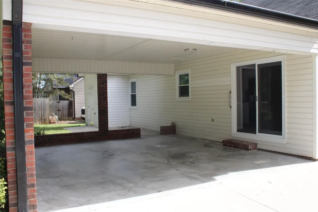 2212 Crosswinds Court Kannapolis NC 28083