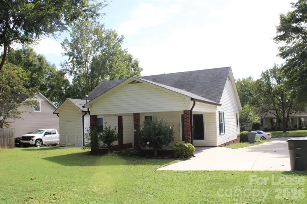 2212 Crosswinds Court Kannapolis NC 28083