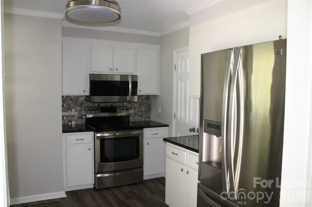 2212 Crosswinds Court Kannapolis NC 28083