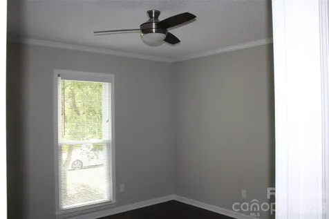 2212 Crosswinds Court Kannapolis NC 28083