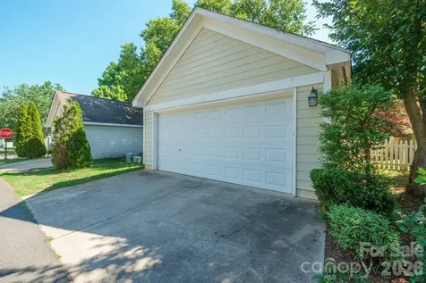 16925 Pennington Drive Huntersville NC 28078