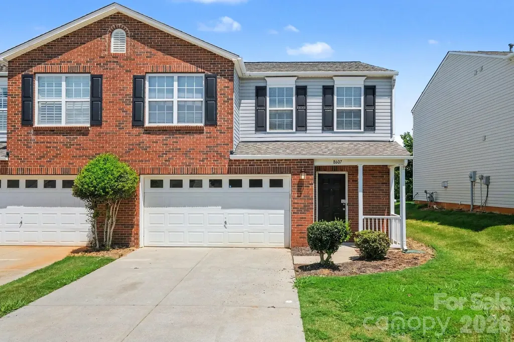 8607 Westhope Street Charlotte NC 28216