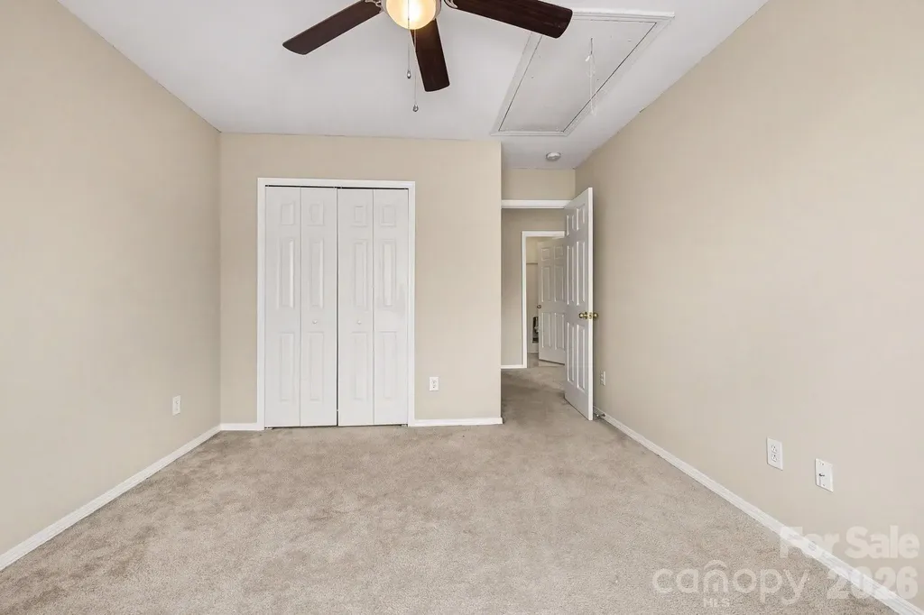 8607 Westhope Street Charlotte NC 28216