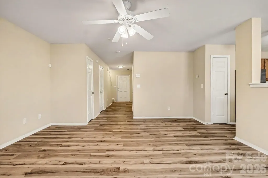 8607 Westhope Street Charlotte NC 28216