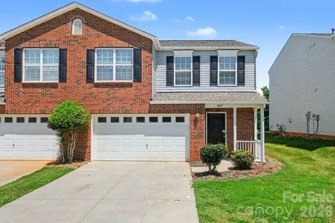 8607 Westhope Street Charlotte NC 28216