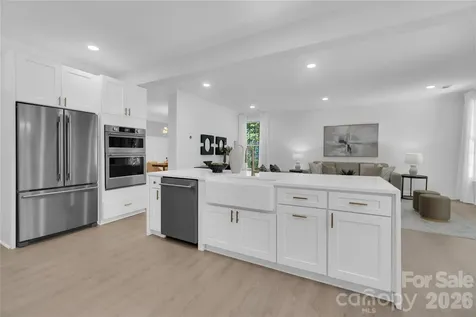 9438 Valley Road Charlotte NC 28270