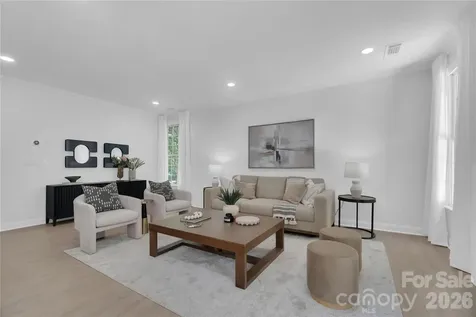 9438 Valley Road Charlotte NC 28270