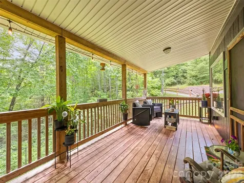322 Mckinzie Place Waynesville NC 28785