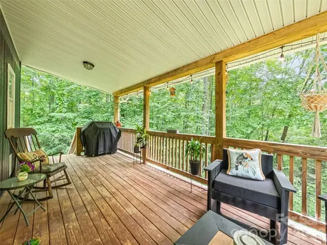 322 Mckinzie Place Waynesville NC 28785