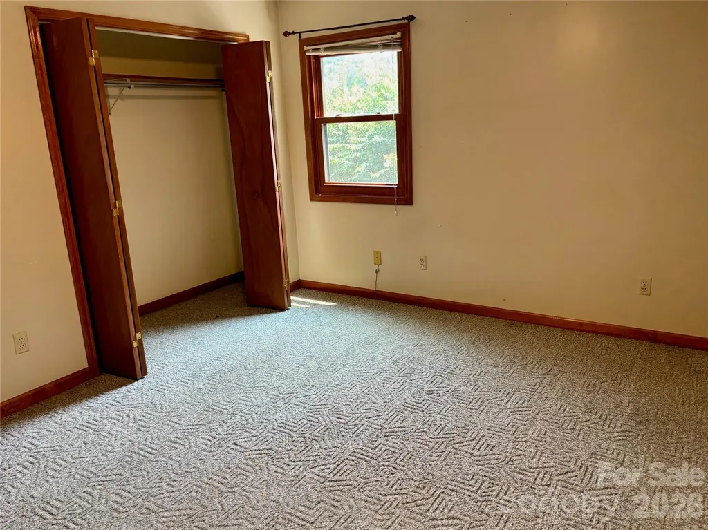 21 Ashwood Drive Asheville NC 28803