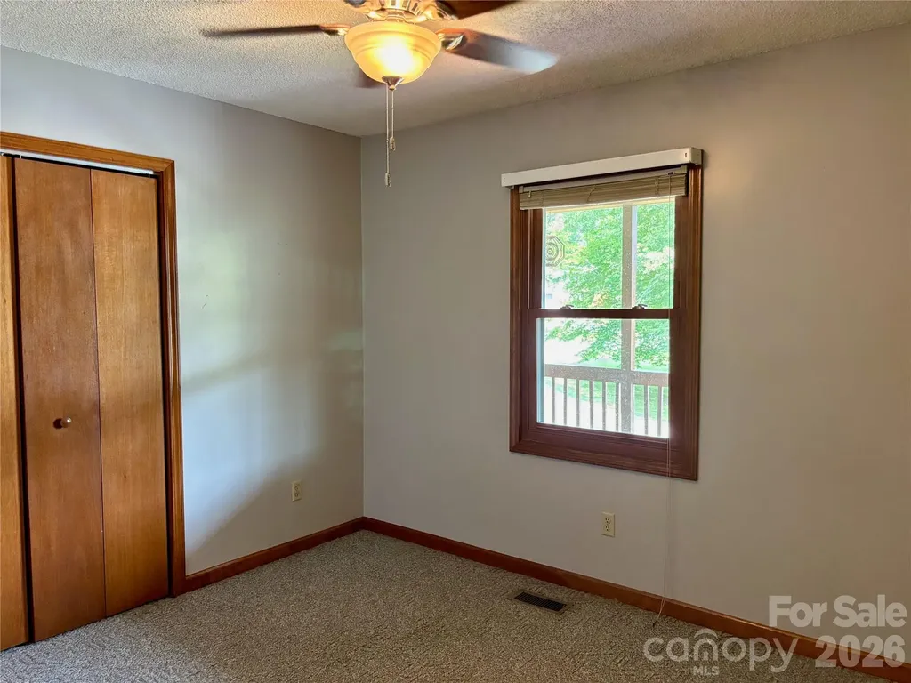 21 Ashwood Drive Asheville NC 28803