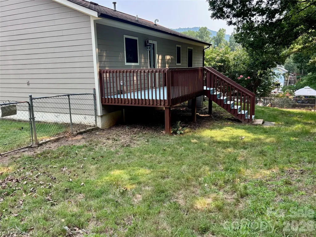 21 Ashwood Drive Asheville NC 28803