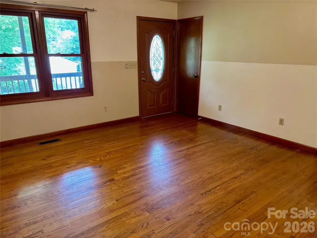 21 Ashwood Drive Asheville NC 28803
