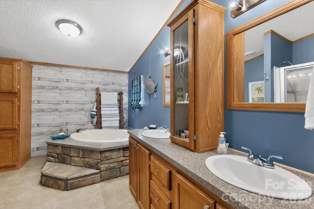 135 Basswood Drive Nebo NC 28761