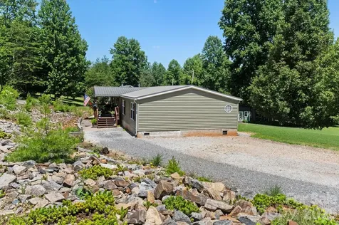 135 Basswood Drive Nebo NC 28761