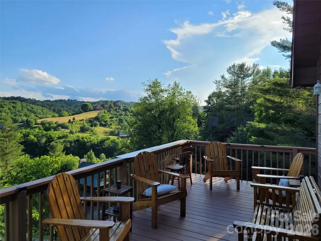 14 Zonia Lane Piney Creek NC 28663