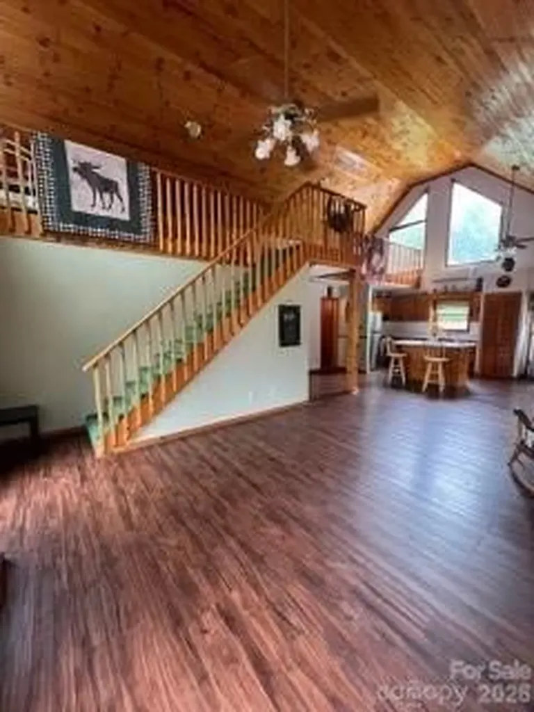 14 Zonia Lane Piney Creek NC 28663