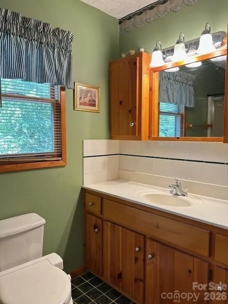 14 Zonia Lane Piney Creek NC 28663