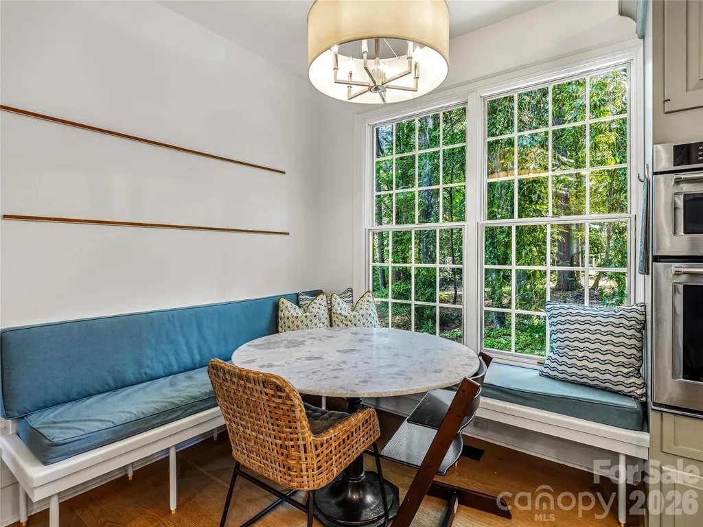 4 Hemlock Road Asheville NC 28803