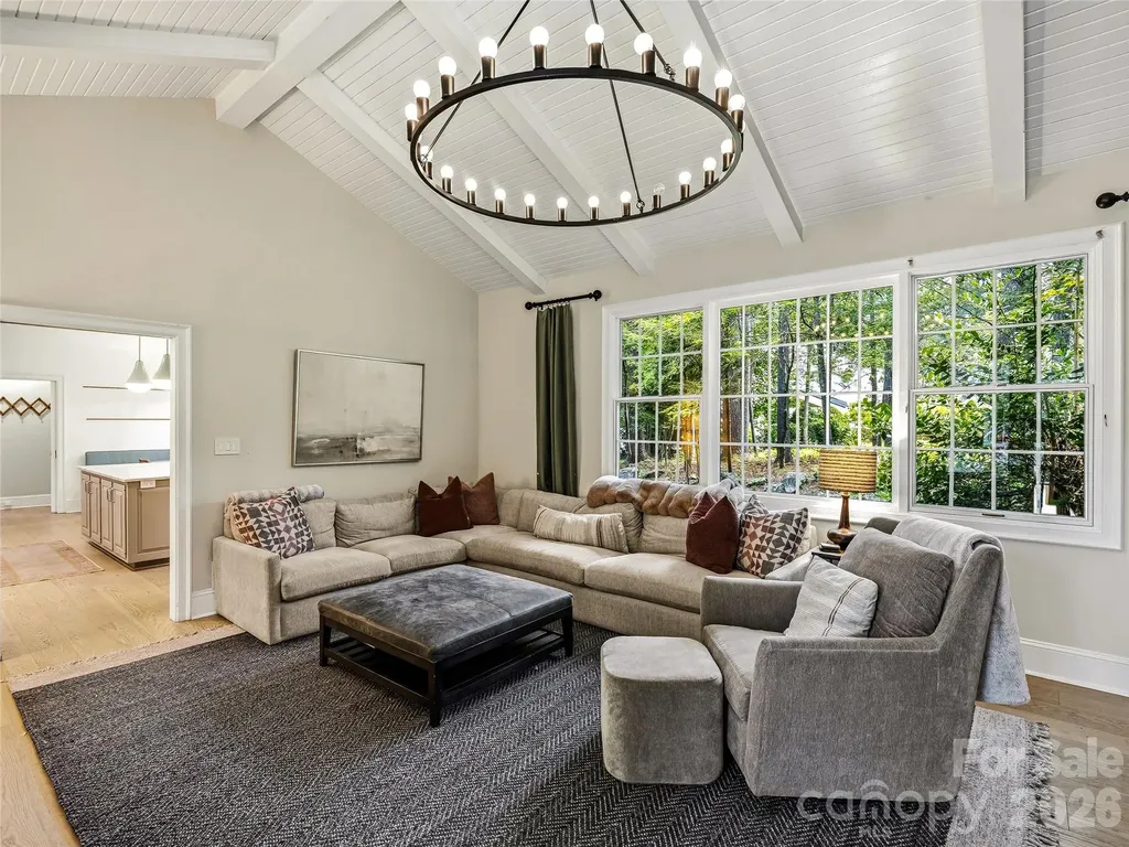 4 Hemlock Road Asheville NC 28803