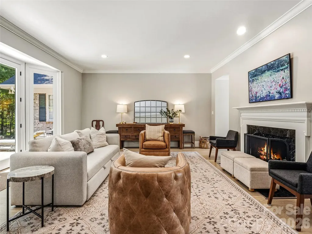 4 Hemlock Road Asheville NC 28803