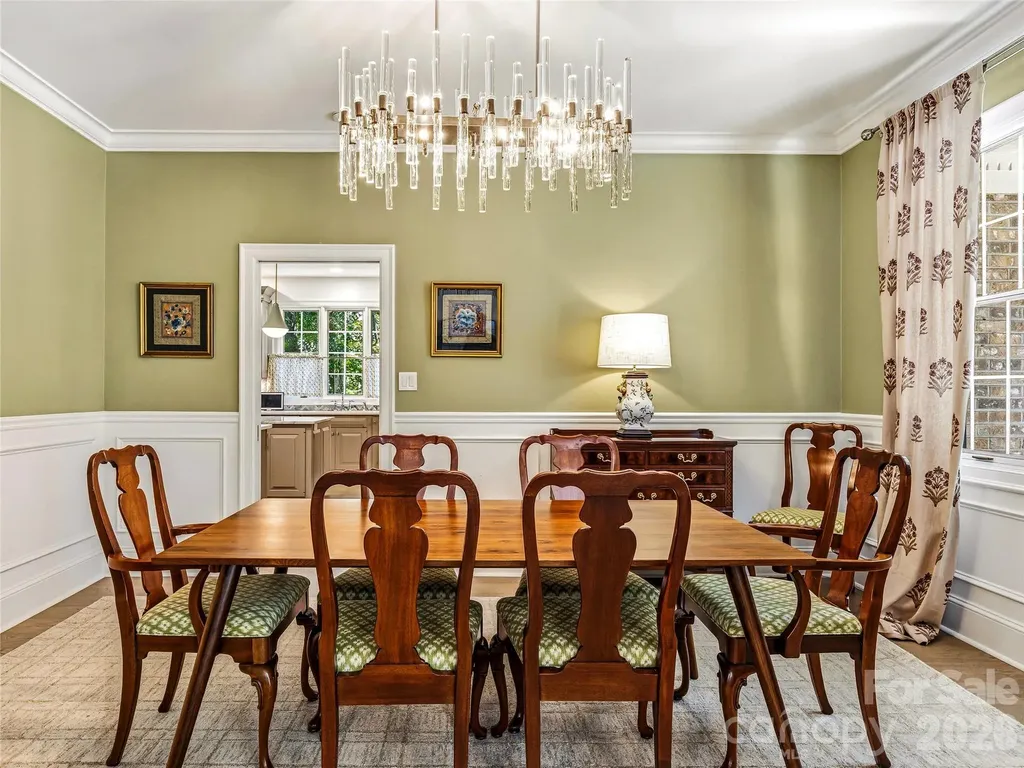 4 Hemlock Road Asheville NC 28803
