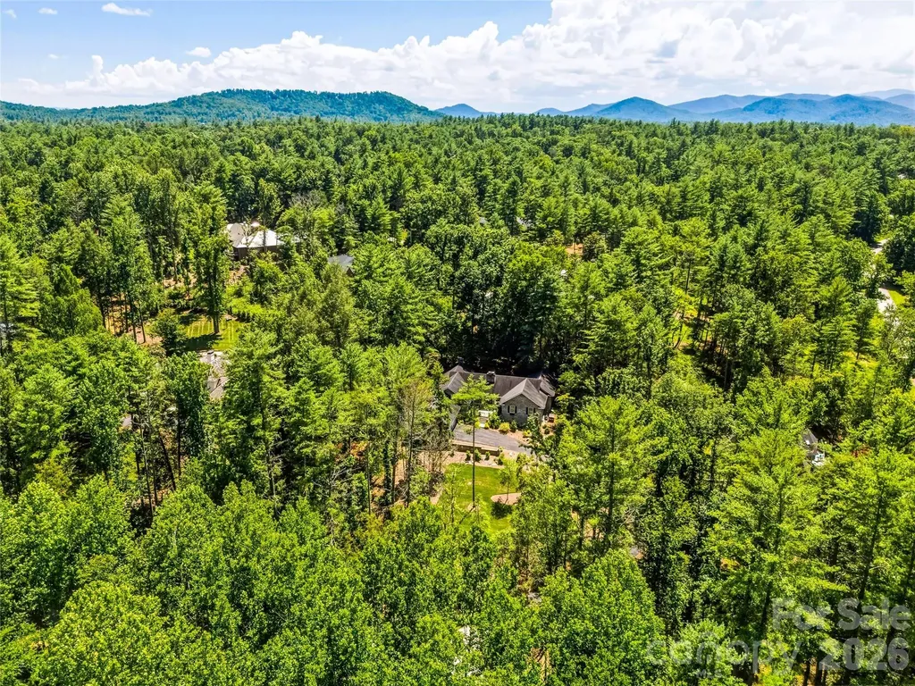4 Hemlock Road Asheville NC 28803