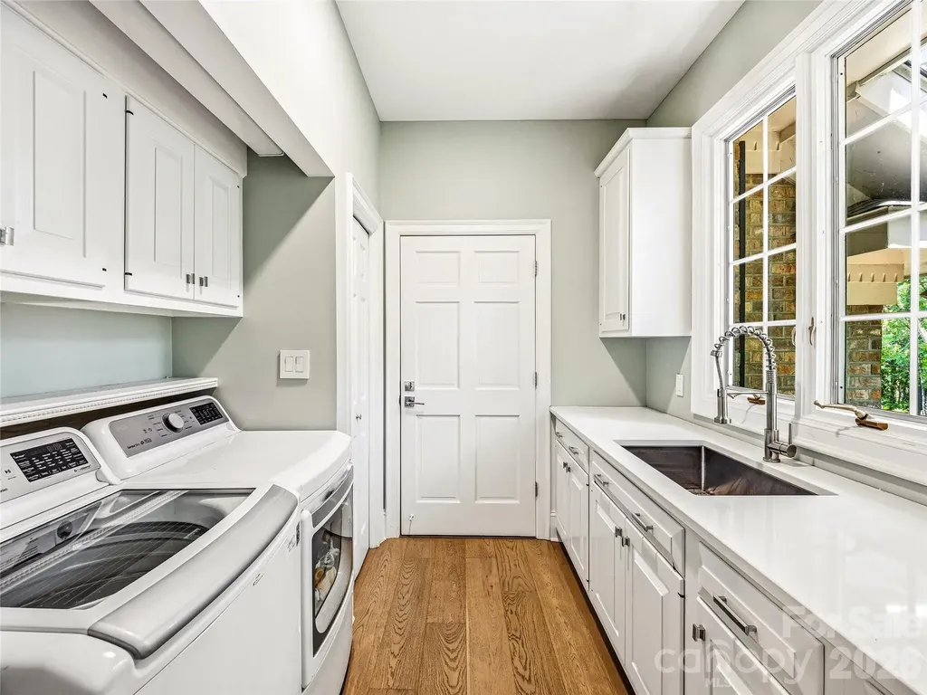 4 Hemlock Road Asheville NC 28803