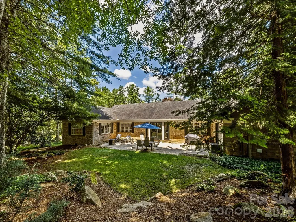 4 Hemlock Road Asheville NC 28803