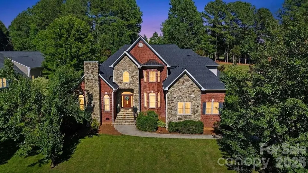 126 Whispering Cove Court Mooresville NC 28117