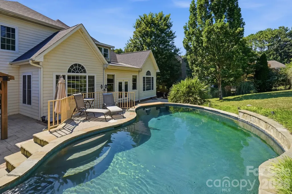 126 Whispering Cove Court Mooresville NC 28117