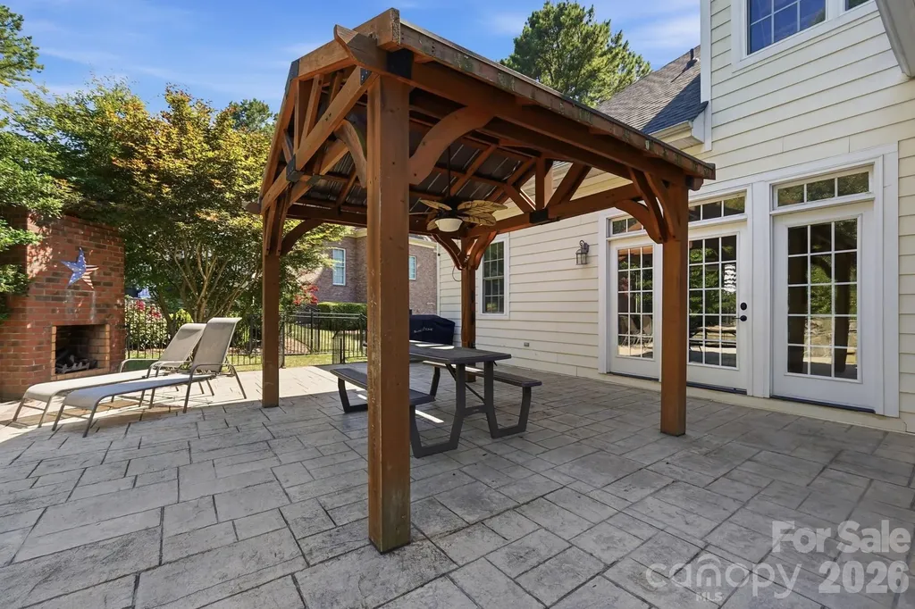 126 Whispering Cove Court Mooresville NC 28117
