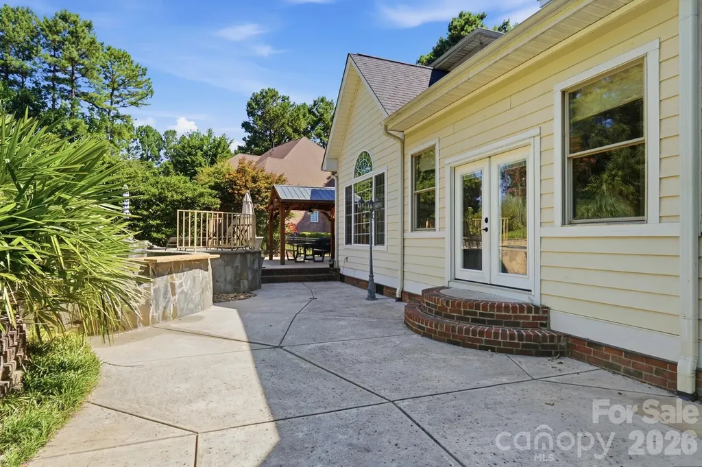 126 Whispering Cove Court Mooresville NC 28117