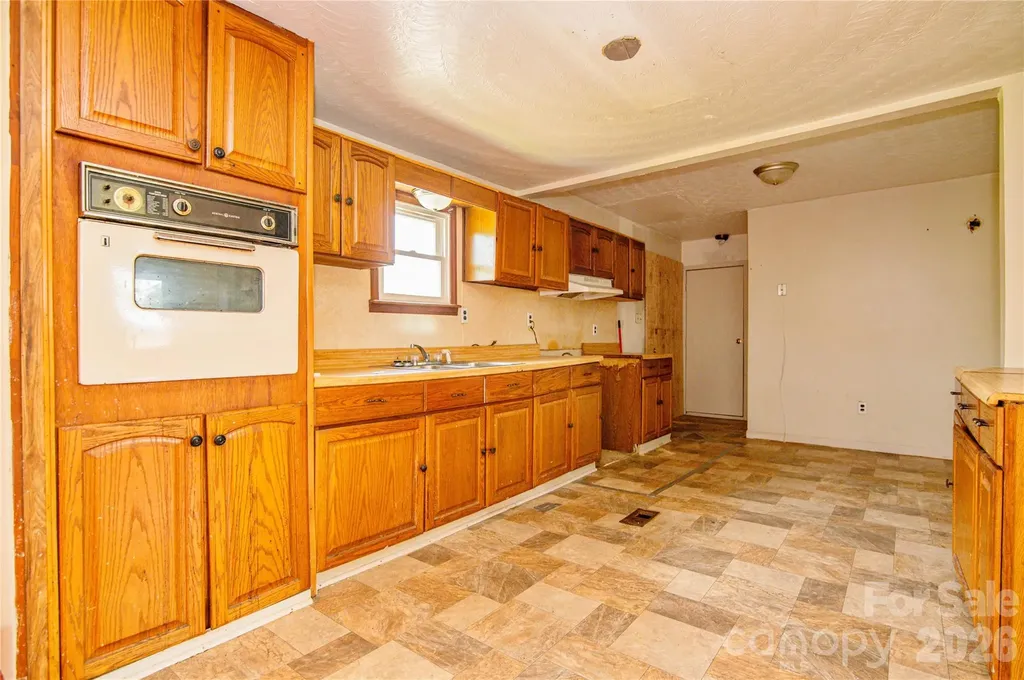 129 Sandy Ridge Lane Gaston NC 27832