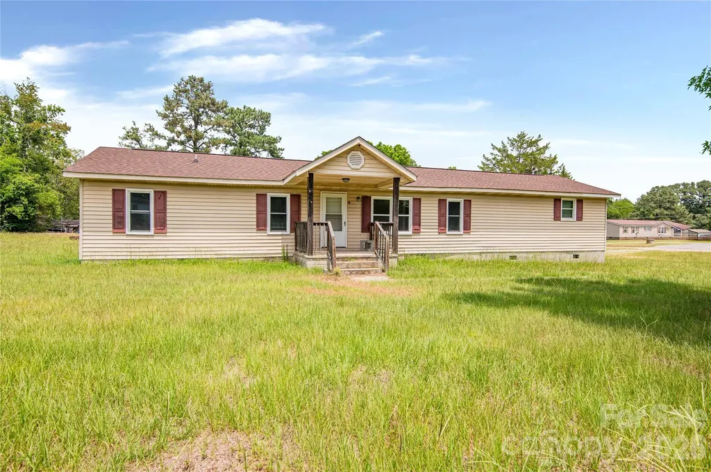 129 Sandy Ridge Lane Gaston NC 27832