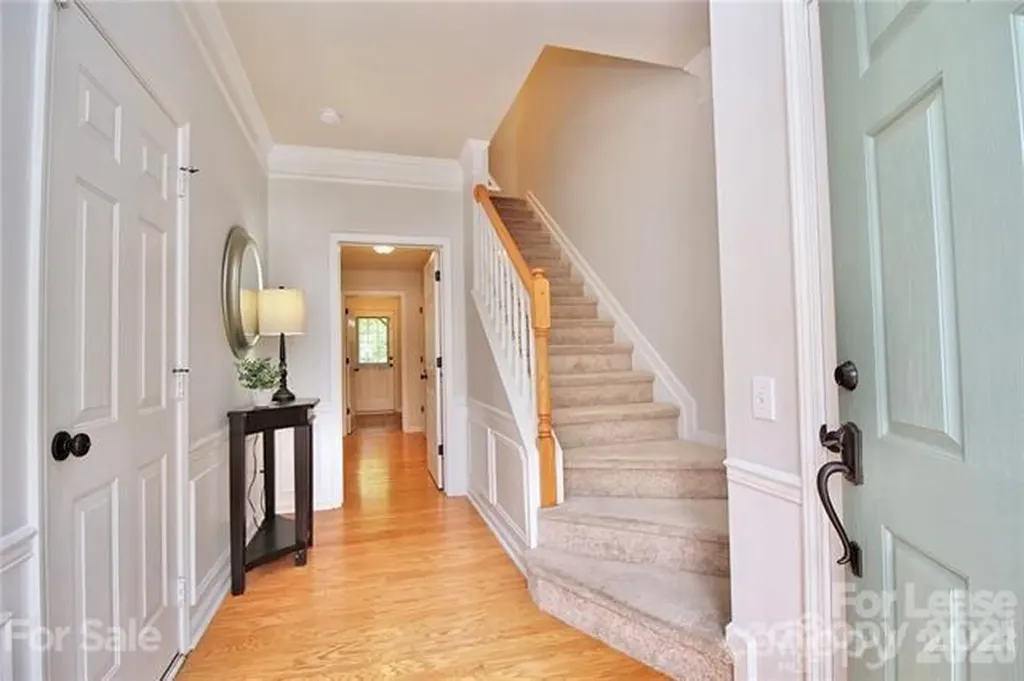 5537 Werburgh Street Charlotte NC 28209